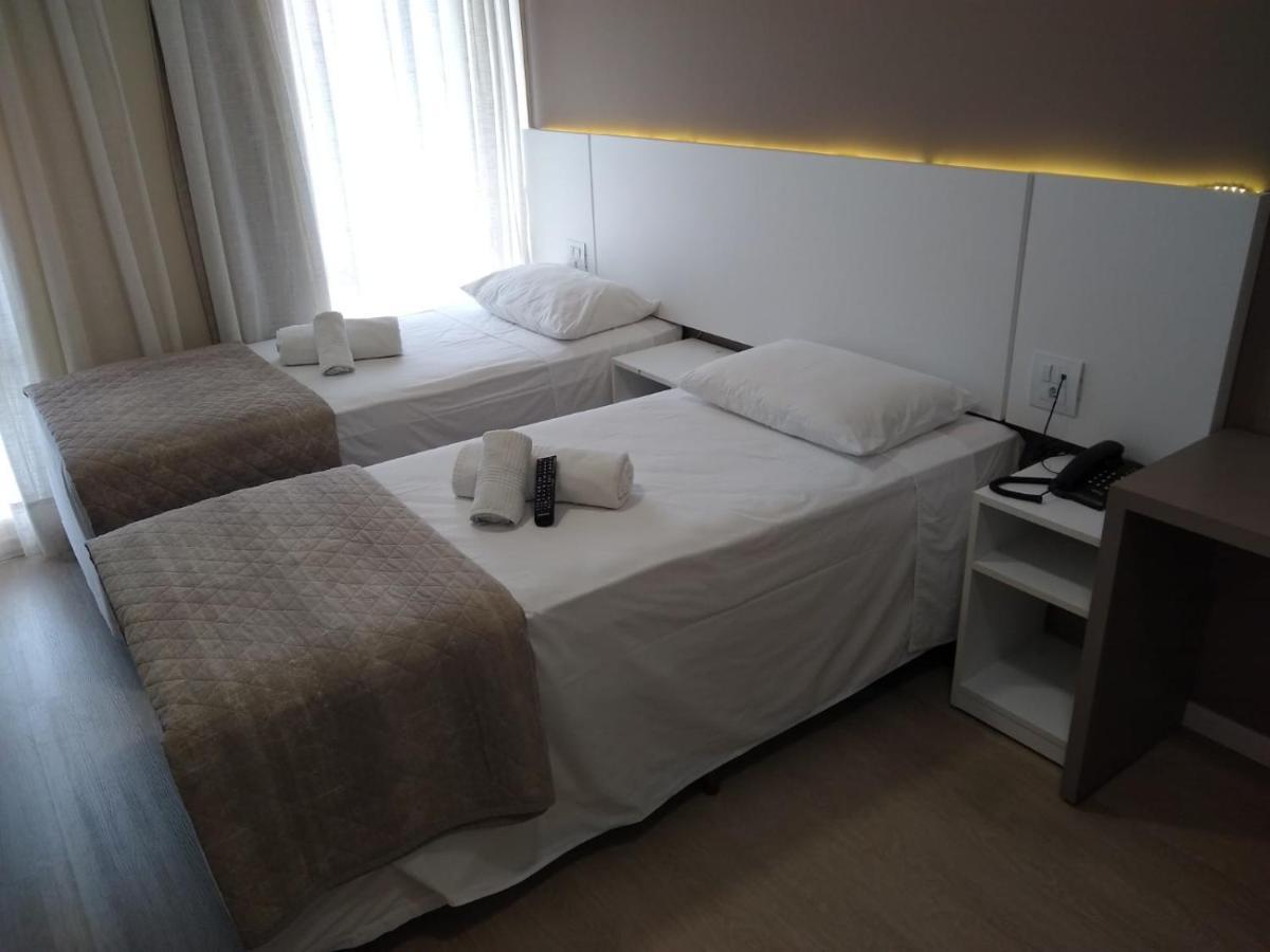 Florianópolis Caravaggio Praia Hotel מראה חיצוני תמונה