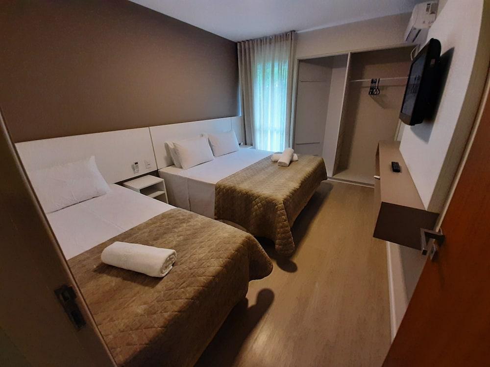 Florianópolis Caravaggio Praia Hotel מראה חיצוני תמונה