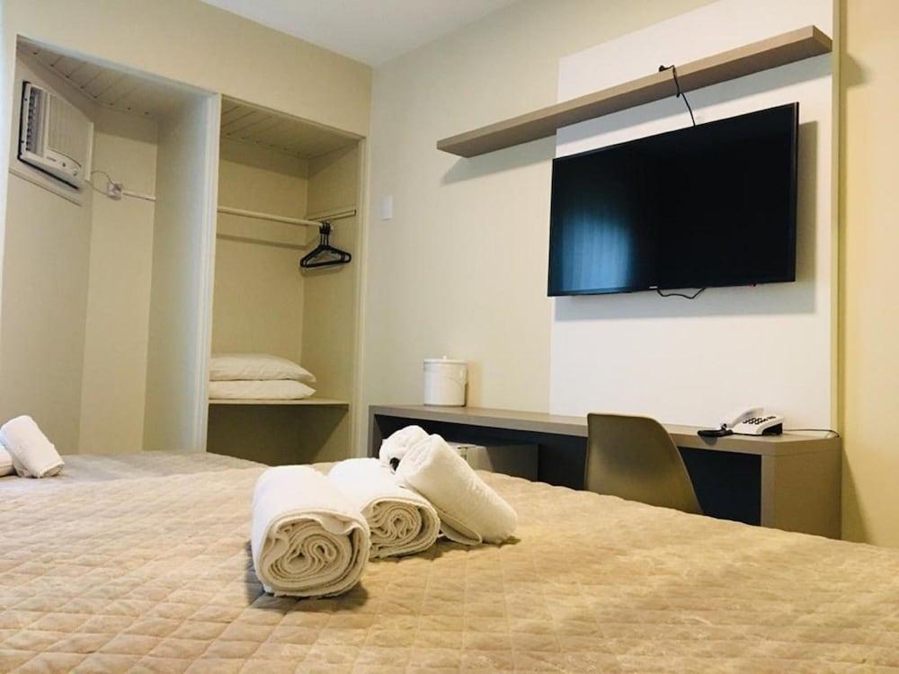 Florianópolis Caravaggio Praia Hotel מראה חיצוני תמונה